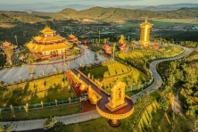 Viếng Hành hương tâm linh - Làng chùa Đại Ninh - Samten Hills Tây Tạng