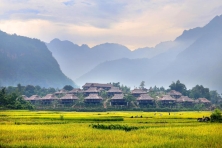[MAI CHÂU 4N3Đ ]Ngắm Nhìn Cao Nguyên Mộc Châu Mùa Hồng Chín Đỏ  Mùa Hoa Cải Trắng  Đèo Thung Khe Mai Châu Máy Bay