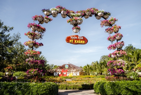 Khám Phá Vườn Trái Cây - trò Chơi Khu Du Lịch Mỹ Khánh - Căn Nhà Màu Tím [CẦN THƠ 2N1Đ]